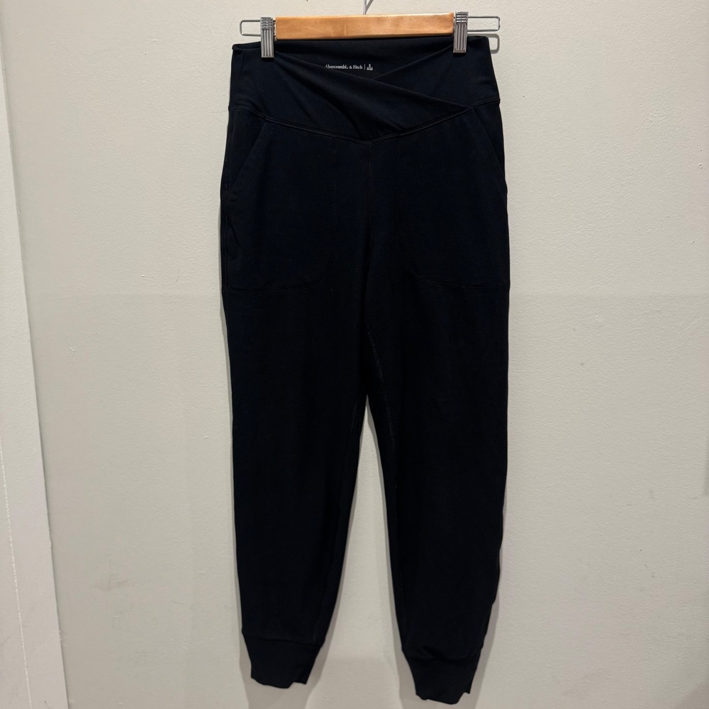 Abercrombie & Fitch Black Crossover Waist Jogger Pants Slim Fit | Size S - Picture 1 of 10